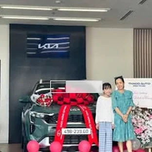 Kia Bình Thuận - Một buổi xem xe thực tế của khách hàng.